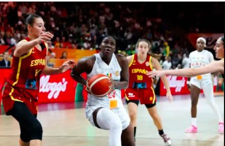 Basket-Mondial Féminin : Le Mali créé l’exploit face à l’Espagne ! 210 lectures • 1 commentaires À LA UNE Actualité 4 heures
